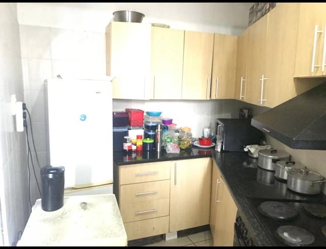 1.5 BEDROOM APARTMENT FOR SALE IN ESPLANADE